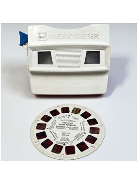View Master GAF Model G White And Red + Previews Reel CDR 78 USA